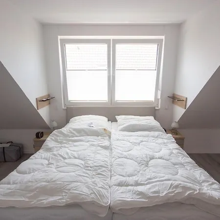 Haus In Mit Kostenlosem Strandkorb Apartment *