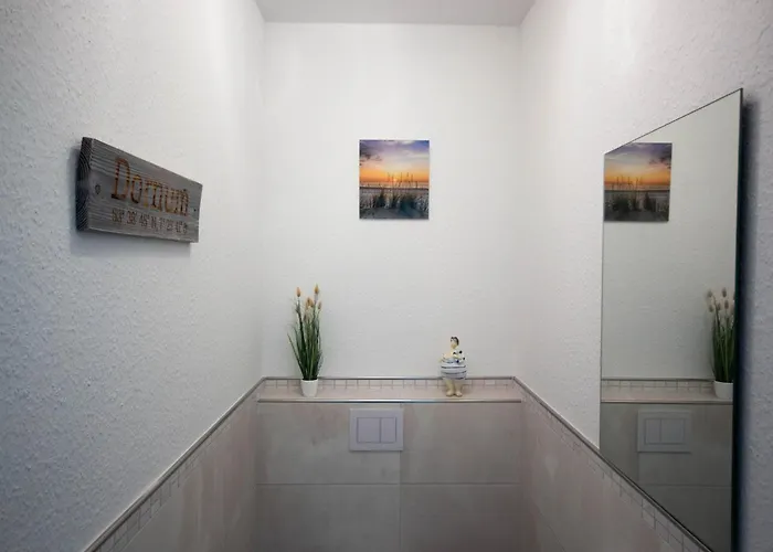 Haus In Mit Kostenlosem Strandkorb Dornum